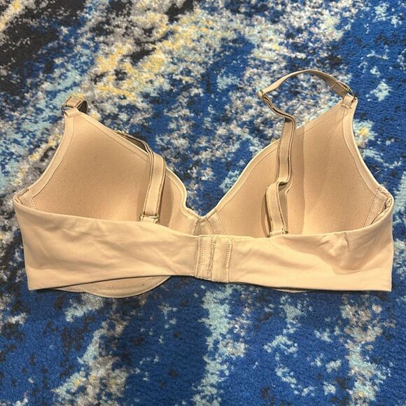 Soma Beige Bra with Smooth Finish - Picture 2 of 6